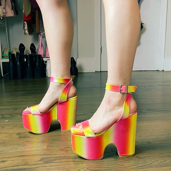 Ariyah Platform Heels Wedges Lemon Drop by Privileged Dolls Kill Ombré - Picture 3 of 16
